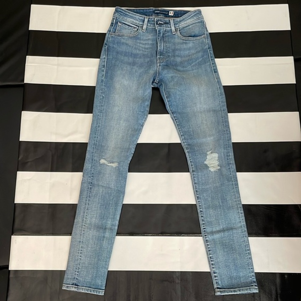 WOMEN’S PREMIUM LEVIS MADE & CRAFTED JAPANESE DENIM HIGHRISE SKINNY MED WASH26